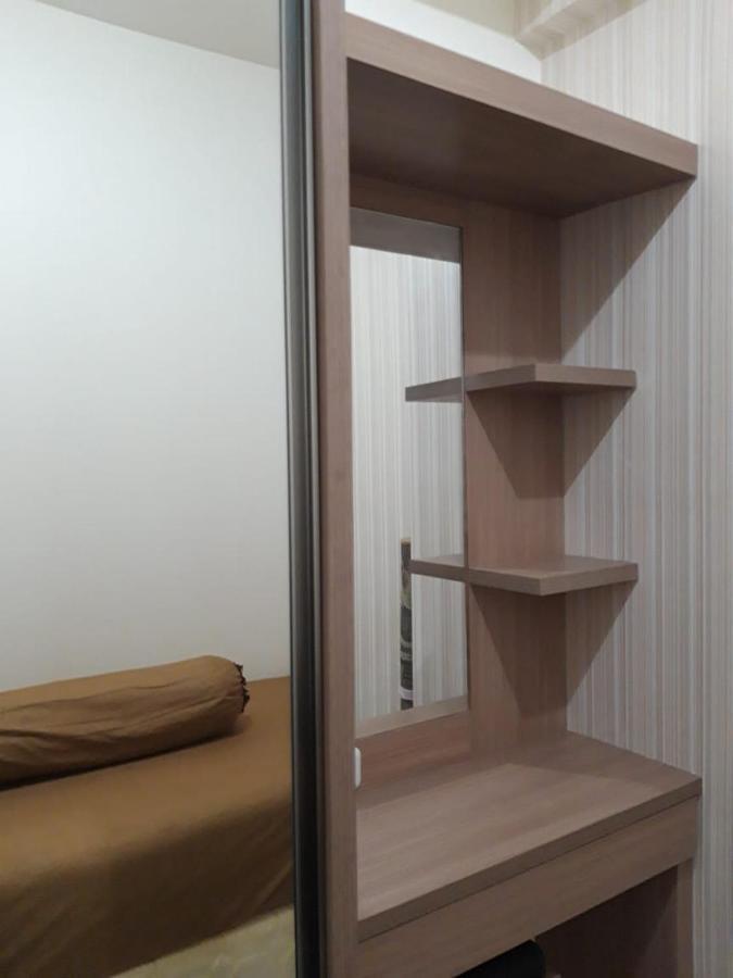 Comfy 2 Bedroom Nerine Apartment Jakarta